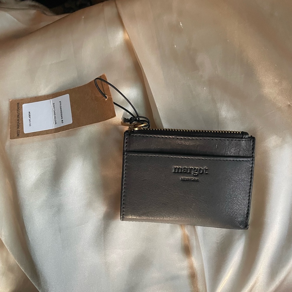 Margot Black Leather Emmy Card Holder